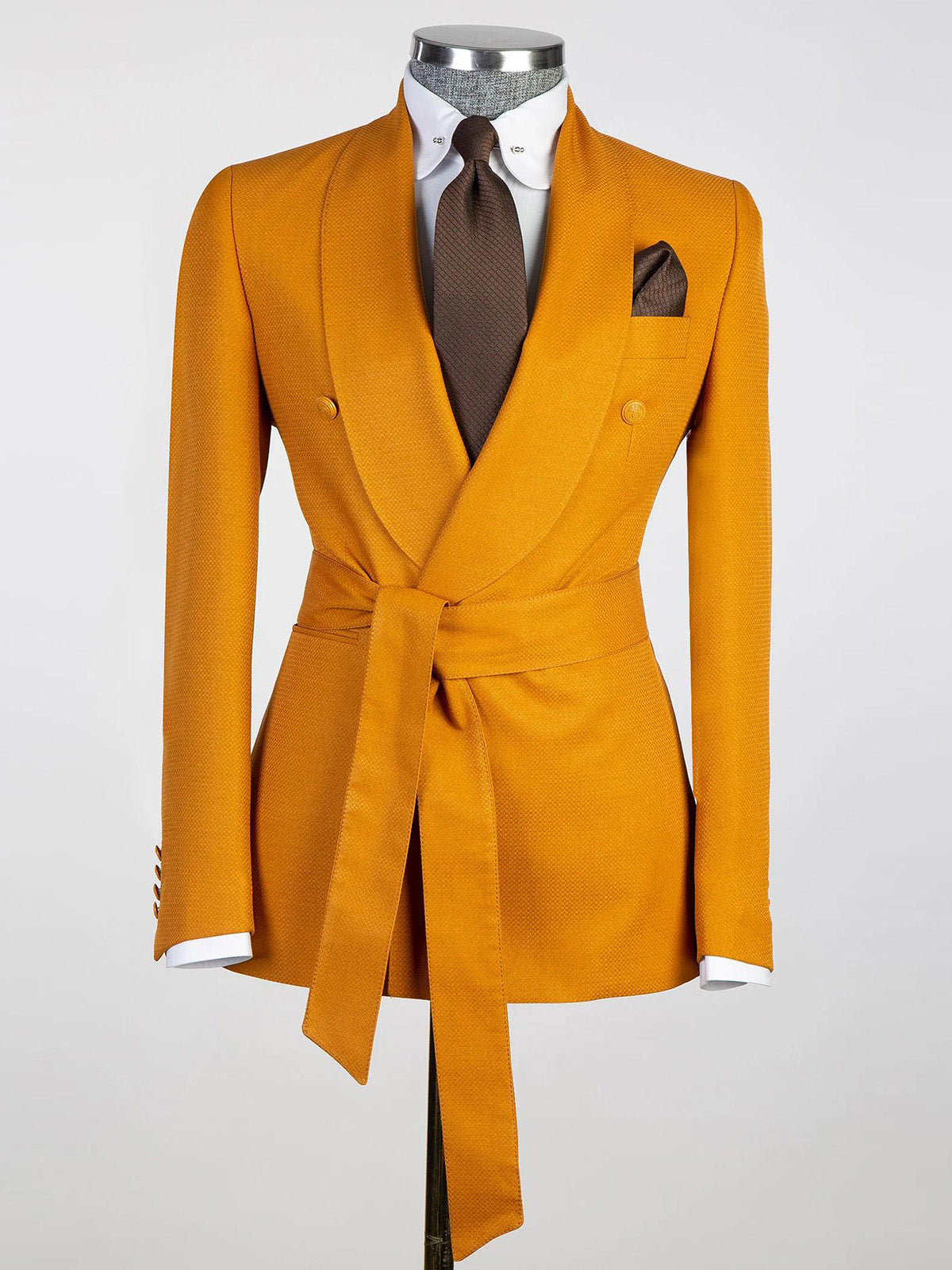 Golden 2-piece Belted Shawl Lapel suit