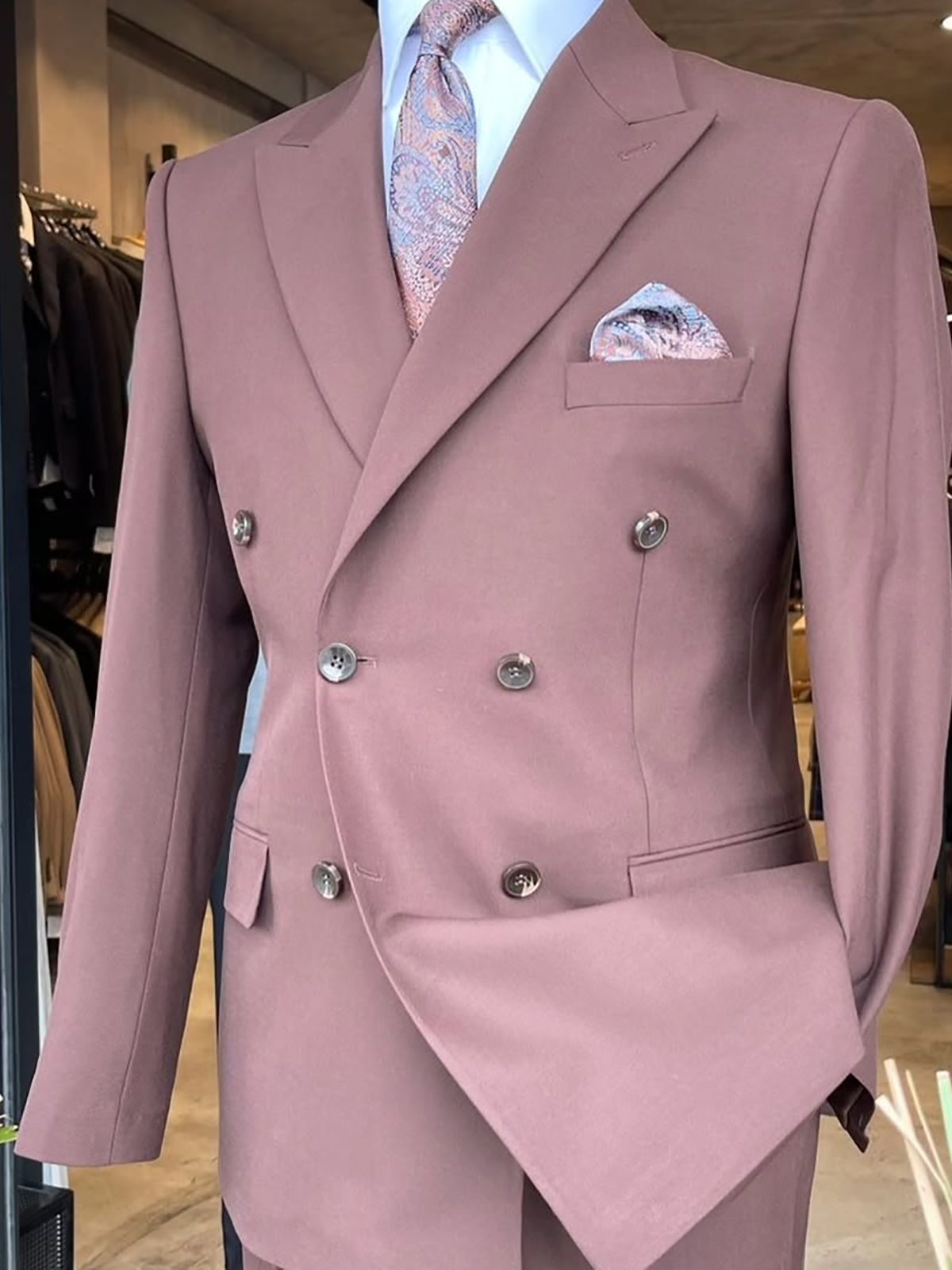 Root pink 2-piece double-breasted Peak Lapel suit