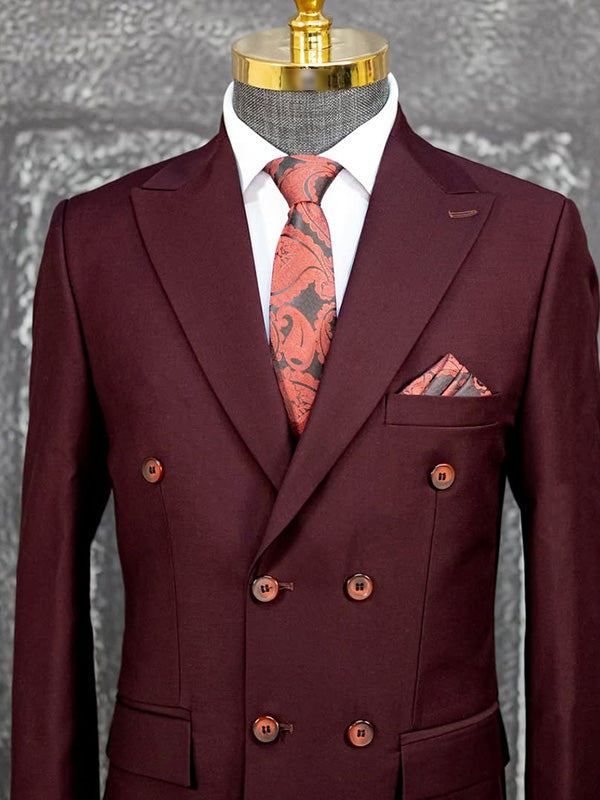 Burgundy 2-piece double-breasted Peak Lapel suit