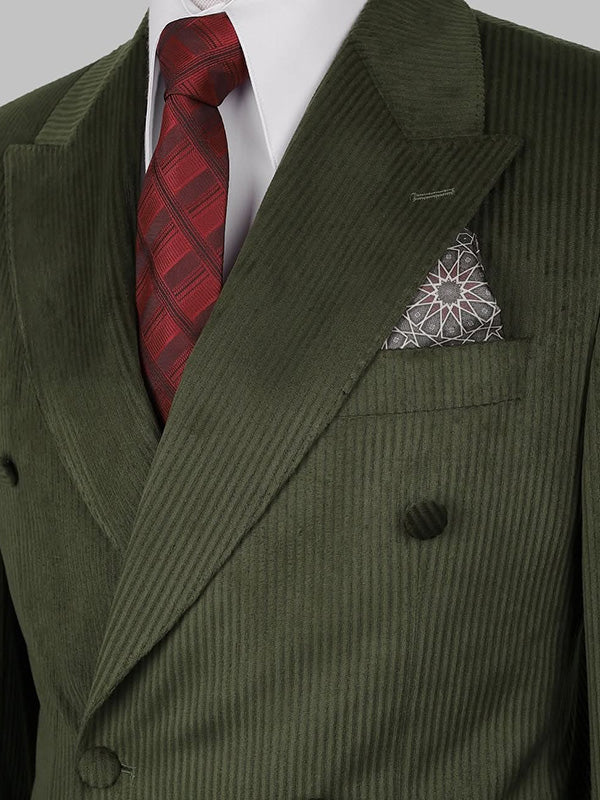 Green 2-Piece Double Breasted Peak Lapel suit