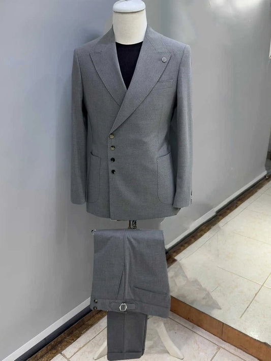 Grey Single Breasted Peak Lapel Suit for Men