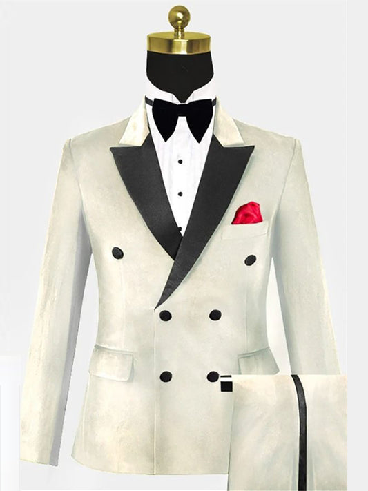 White 2-piece double-breasted Peak Lapel suit