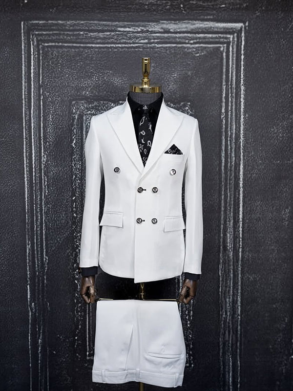 White 2-piece double-breasted Peak Lapel suit