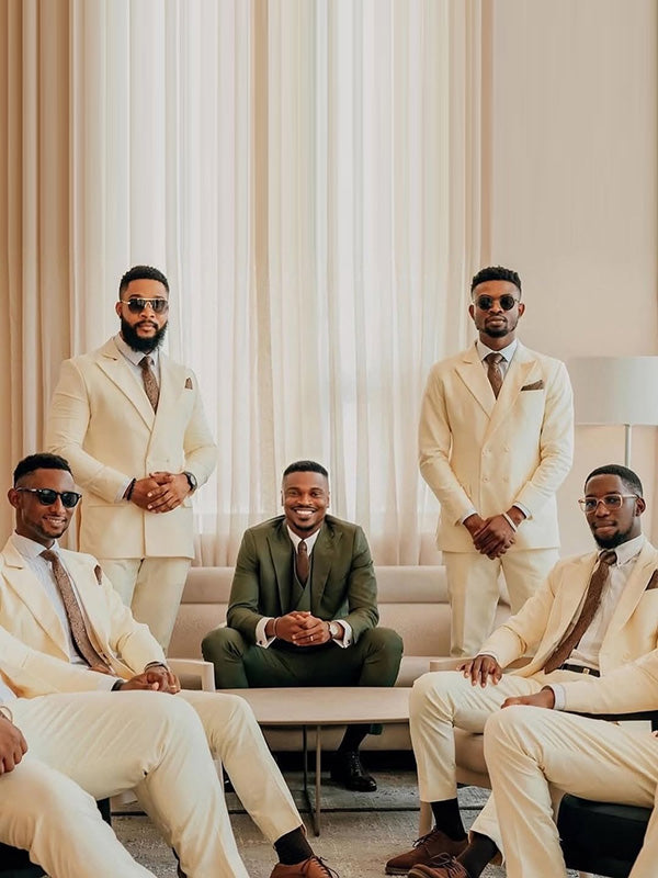 Green 2-piece double-breasted Peak Lapel suit