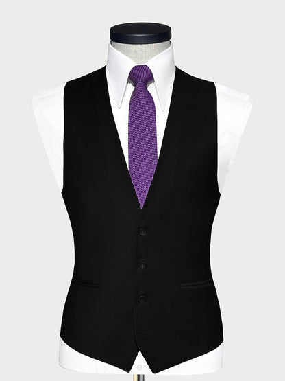 Black 3-piece single-breasted Peak Lapel suit