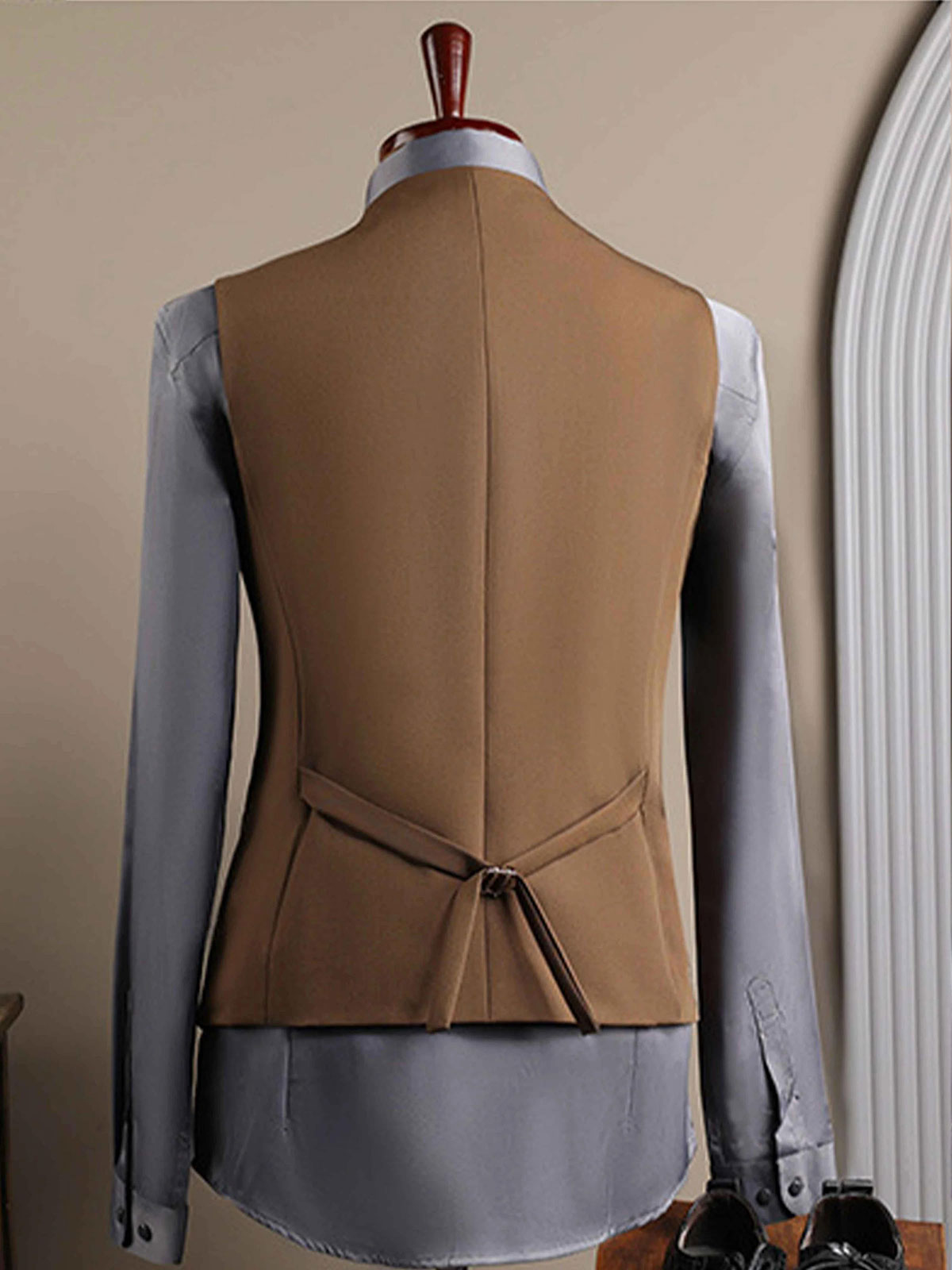 Brown 3 Piece Double Breasted Notch Lapel Suit