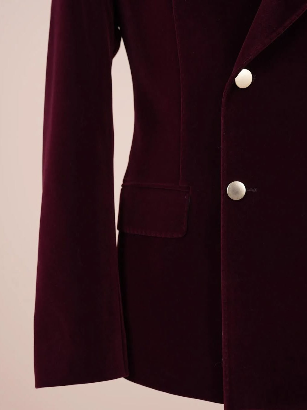 Burgundy Velvet Double-Breasted Tuxedo Suit – Peak Lapel Prom & Wedding Blazer