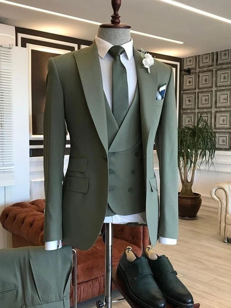 Elegant Green 3-Piece Suit for Men – Modern Wedding & Groom Style