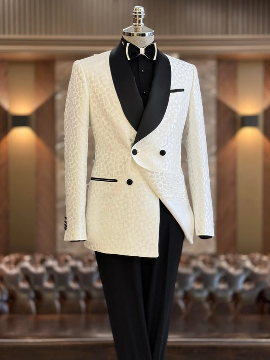 Men’s Ivory Jacquard Shawl Lapel Double-Breasted Tuxedo