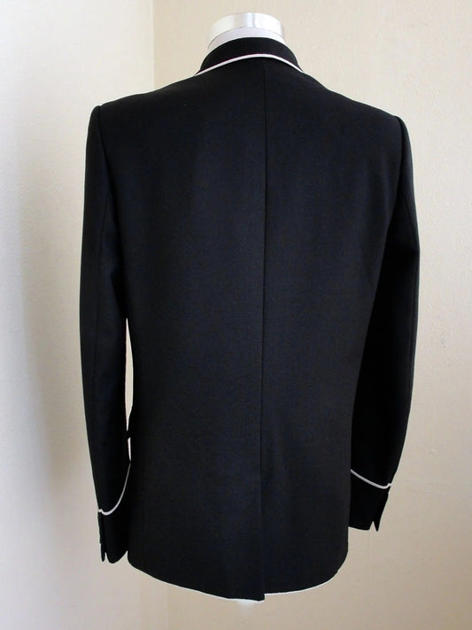 Black 2-piece Peak Lapel Single button suit