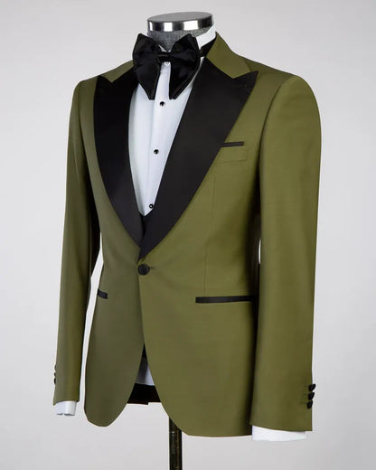 Peak Lapel 3-piece Tuxedo