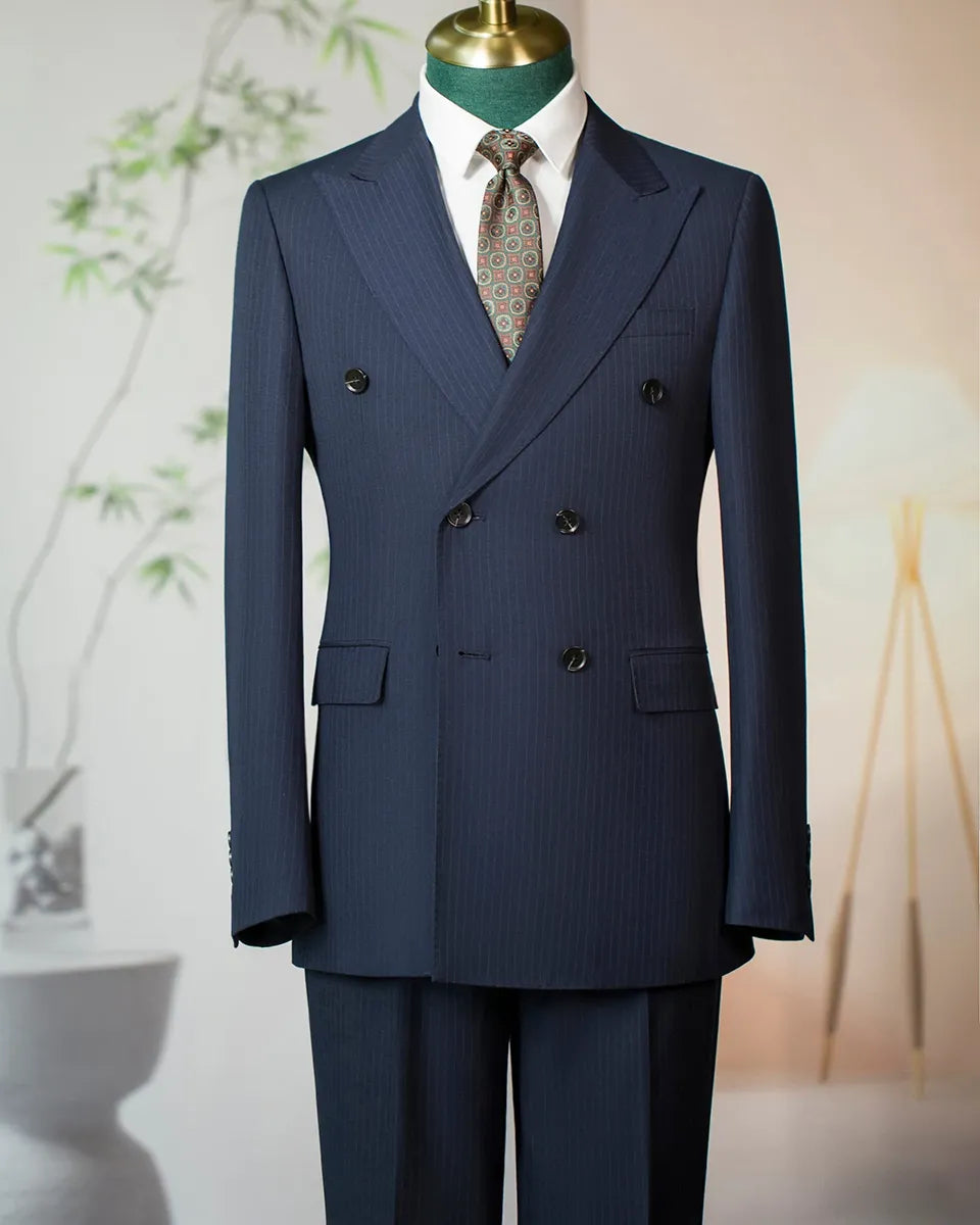 Men's Pinstripe Double-breasted 2-piece Suit