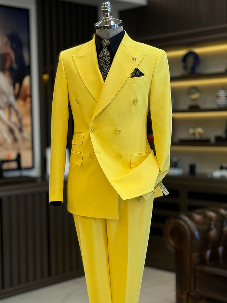 Double-breasted Peak Lapel 2-piece Suit